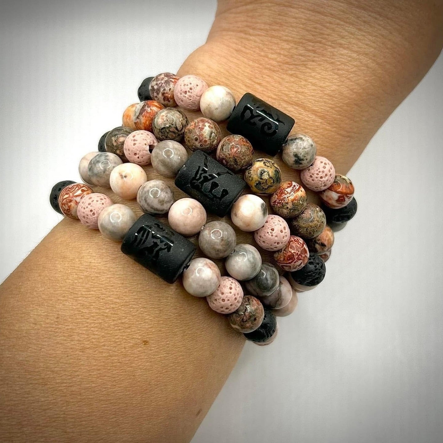 Náramok Znamenia Ružový