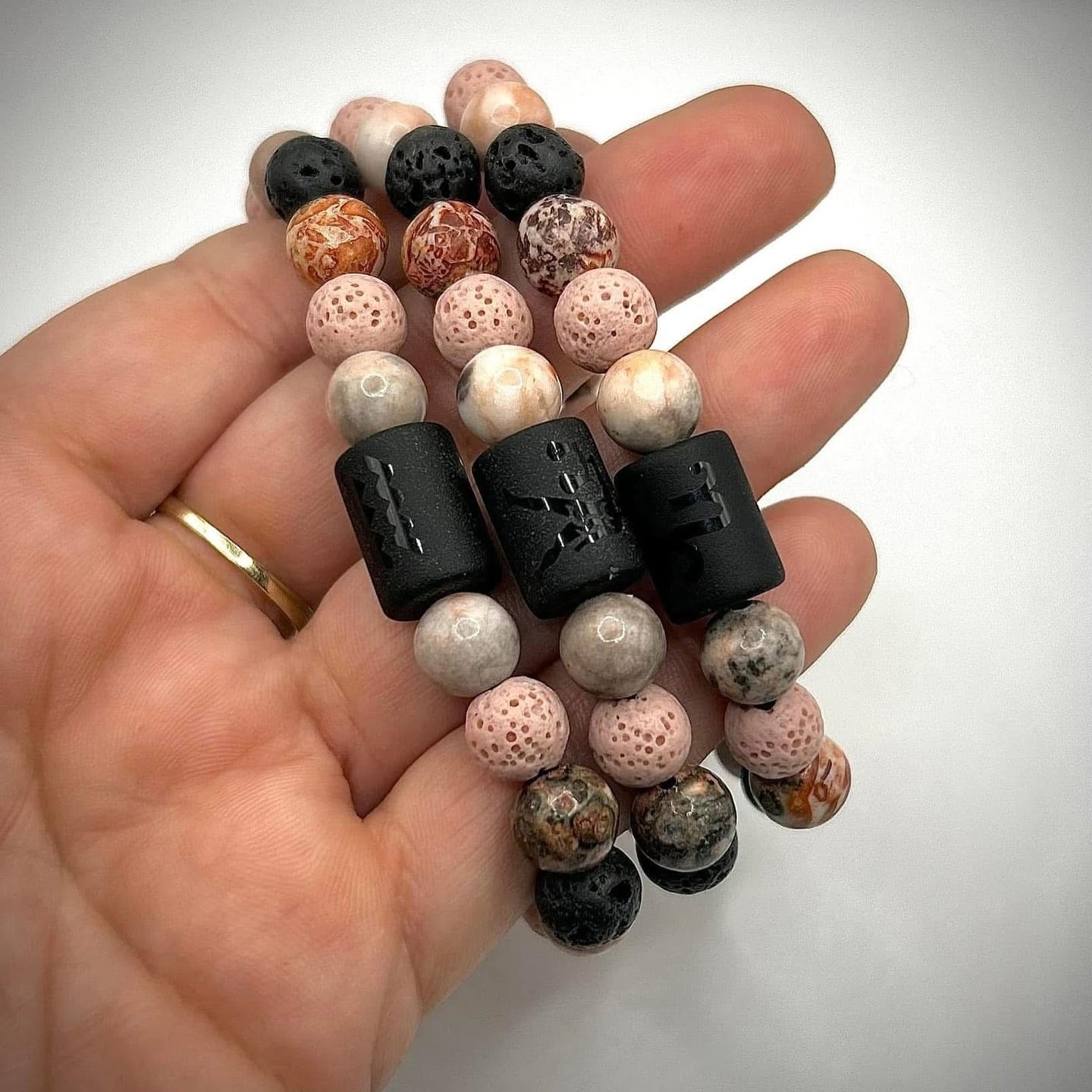 Náramok Znamenia Ružový